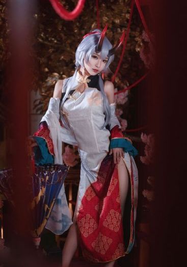 亚洲日韩中文无码制服_BD英语在线视频播放
