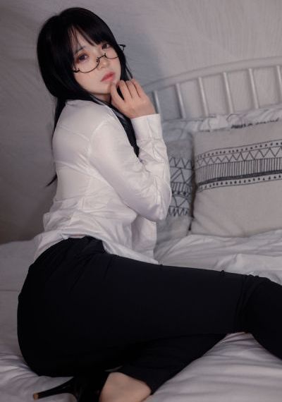 欧美乱婬妺妺躁爽A片_全集无删减版高清免费观看