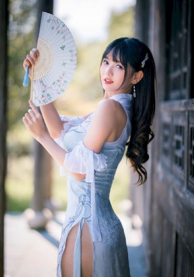 日本乱码一区二区三区芒果_吉吉电影在线观看