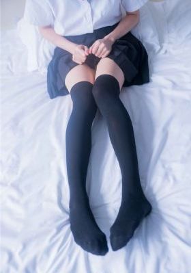 艳妇乳肉亭妇荡乳AV_有字幕完整版