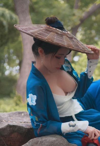 成人动漫免费看一区二区三区_BD国语手机免费观看完整