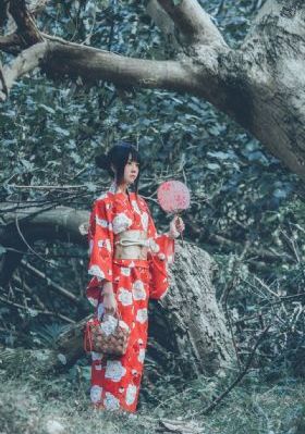 黄色在线直播_未删减完整版